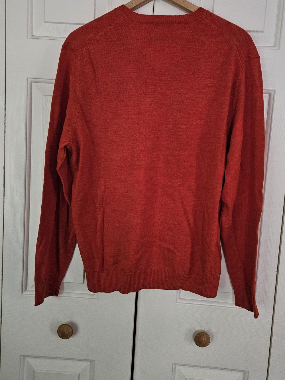 NWT Calvin Klein Men's Orange V-Neck Sweater - Picture 8 of 10